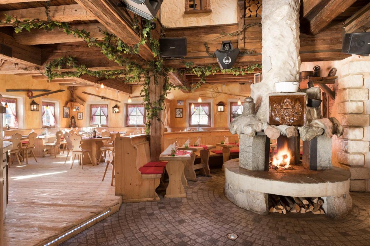 Der Waldhof Hotel Scheffau am Wilden Kaiser
